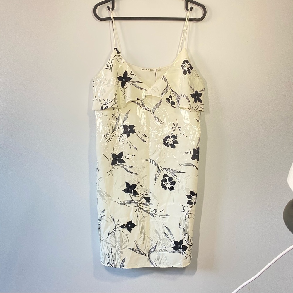 NWT ALICE+OLIVIA Bess Slip Dress - Picture 11 of 16